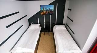 Гостиница Центр Сити Комсомольск-на-Амуре Стандартный двухместный номер с 2 отдельными кроватями-2